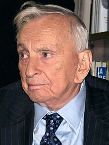 220px-gore_vidal_3_shankbone_2009_nyc_cropped